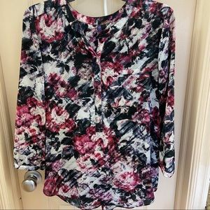 NYDJ 3/4 Sleeve Henley Blouse